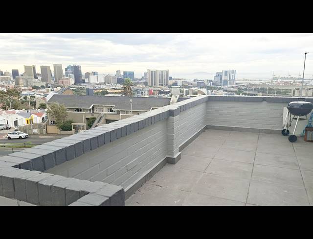 2 bed property to rent in DEVIL'S PEAK ESTATE